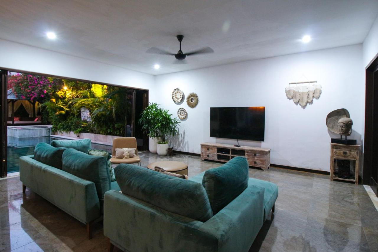 Villa Yasmin Seminyak Exteriör bild