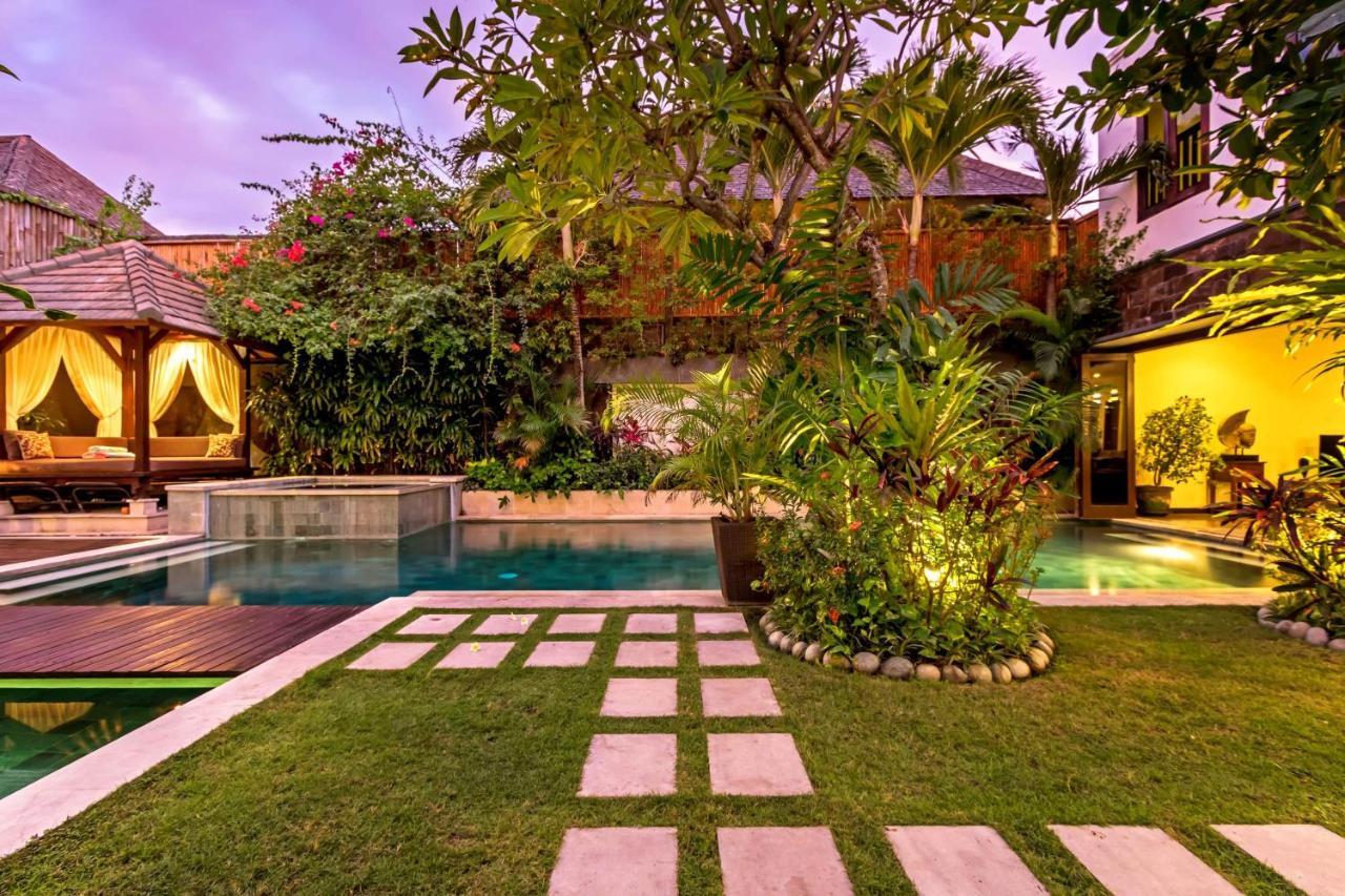 Villa Yasmin Seminyak Exteriör bild